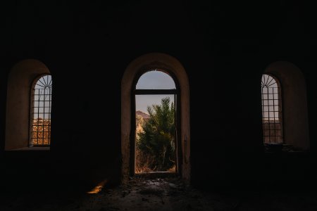 Views on 28th June 2019 in and around the destroyed Catholic cathedral in Sinjar 35