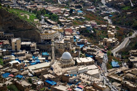 Views on Nawroz Day of 2018 around the old area of Akre 23 photo