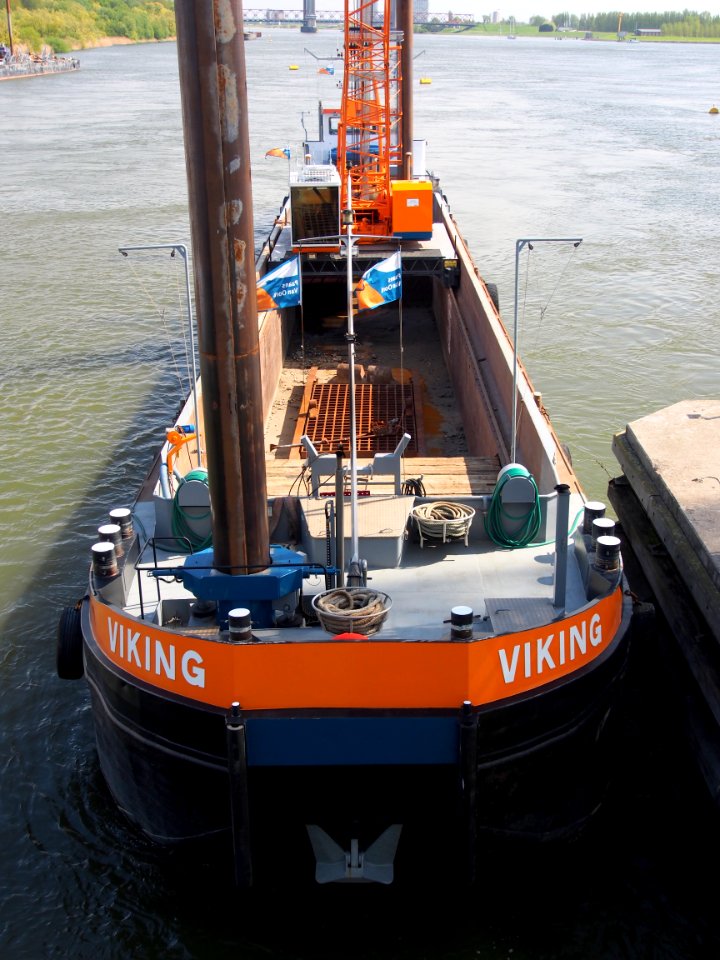 Viking dredger pic2