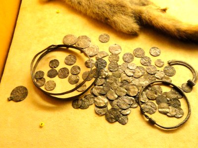 Viking age coin hoard from Sysma - 6 Islamic, 15 English, and 76 German coins, latest coin dates from 1006-1029 - National Museum of Finland - DSC04150 photo