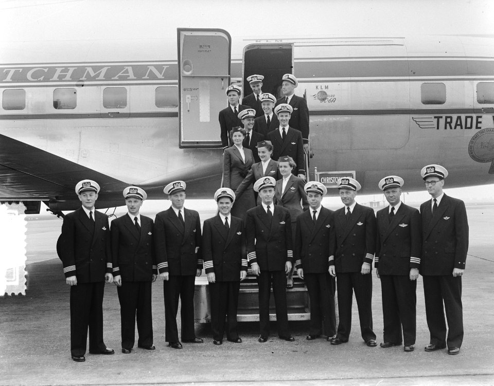 Vertrek KLM DC 6A Liftmaster Dr. Ir. M.A. Damme naar Christchurch (via Londen…, Bestanddeelnr 906-0023