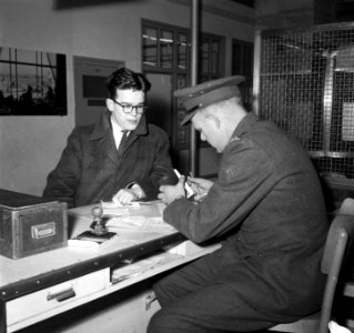Vertrek Hans Derksen naar Amerika, Bestanddeelnr 905-0351