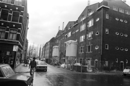 Vernieuwbouw in A'damse Spaarndammerbuurt huizen op Knollendamhoek Houtrijks, Bestanddeelnr 928-9004