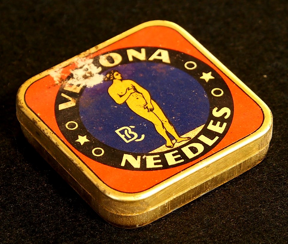 Verona Needles tin, pic2