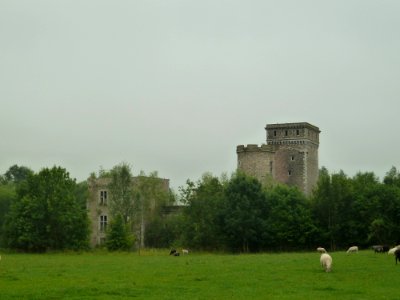 Verlaine-Kasteel van Seraing-le-château (2)