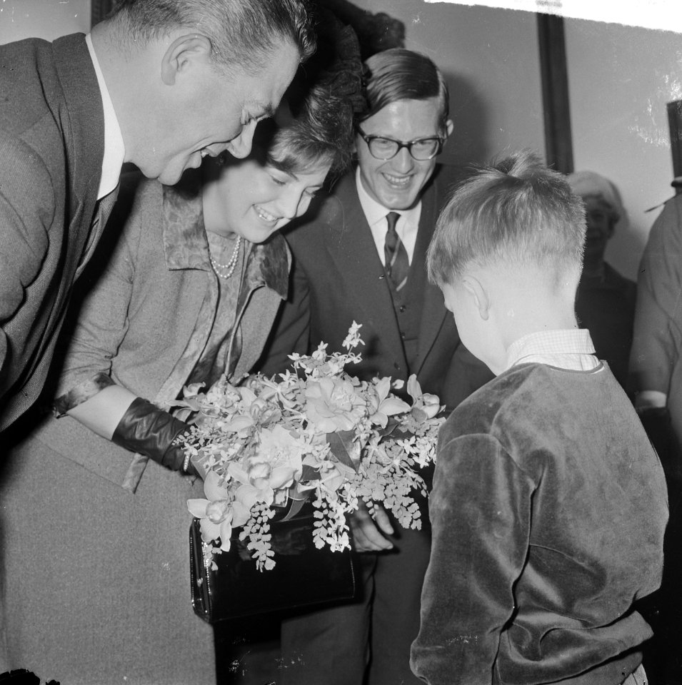 Verloofde paar in Den Haag , jongste zoon van premier Marijnen Peter Paul felici, Bestanddeelnr 917-5297