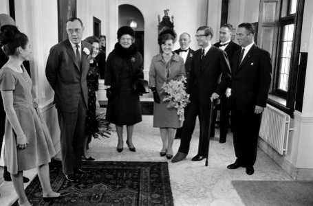 Verloofde paar in Den Haag , Prinses Margriet en Pieter van Vollenhoven in de ha, Bestanddeelnr 917-5293