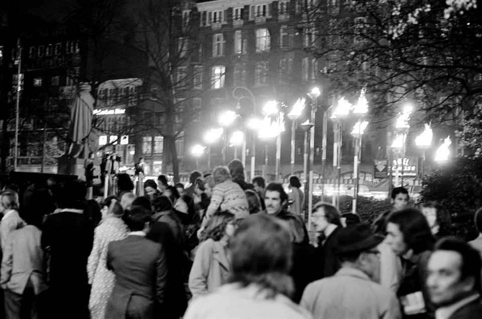 Verlichtingsproject op het Rembrandtplein, Bestanddeelnr 927-8987