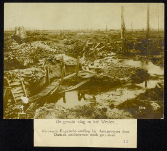 Veroverde Engelsche stelling bij Armentières door Duitsch artillerievuur sterk g, Bestanddeelnr 158-1289