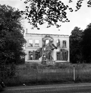 Verwoeste villa, Bestanddeelnr 900-4375