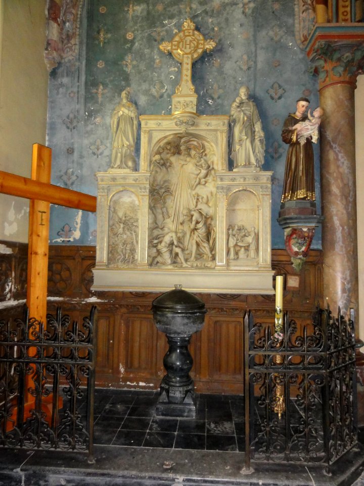 Vertain (Nord, Fr) église, autel gauche