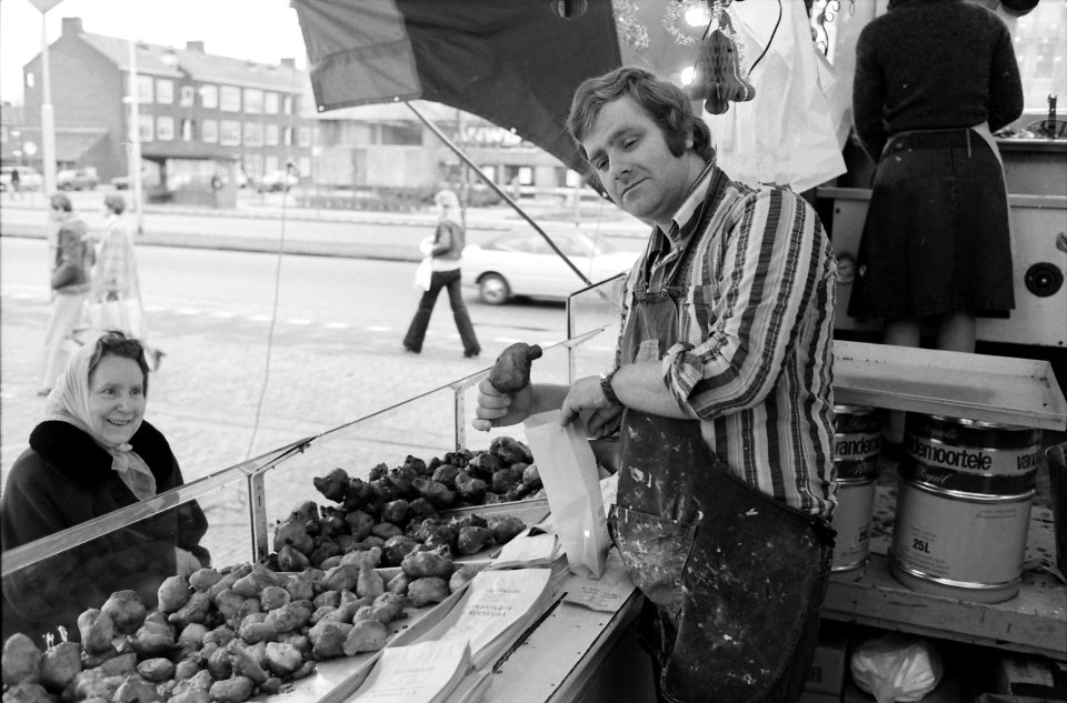 Verwijk's gebakkraam, NL-HlmNHA 1478 16303 K 18