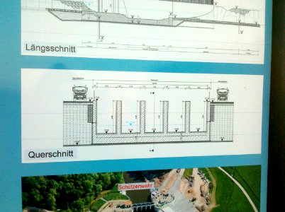 Verteilerbauwerk Knauthain im Laufe der Weißen Elster -Infotafel Technische Daten- im April 2020c