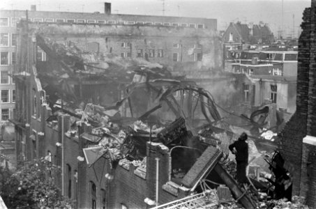 Verwoest fabriekspand, Bestanddeelnr 928-0019