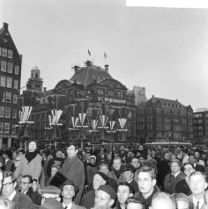 Versiering op de Dam t.g.v. het huwelijk, Bestanddeelnr 918-8605