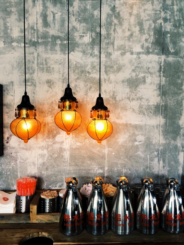 Restaurant condiments utensils
