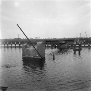 Verwoeste brug, Bestanddeelnr 900-5207