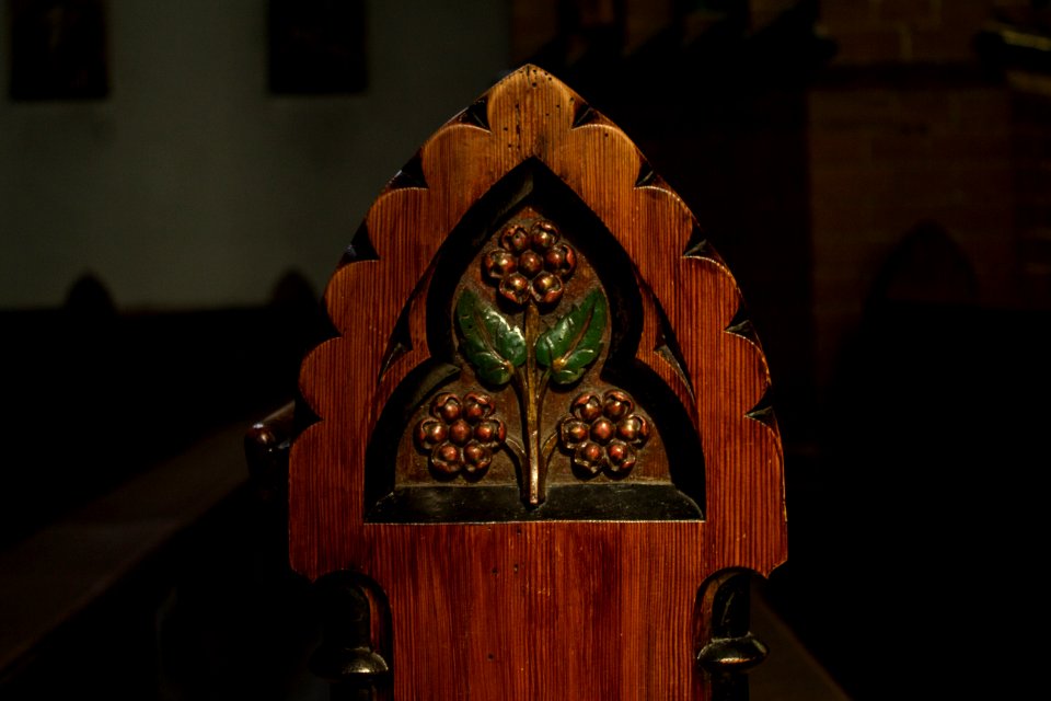 Verziehrungen Kirchenbank, St. Jakobus Görlitz