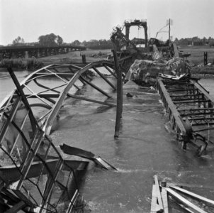 Verwoeste brug, Bestanddeelnr 900-5176