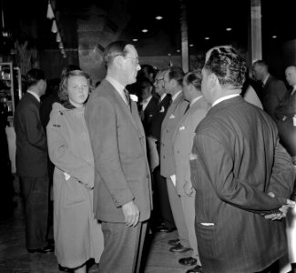 Vertrek Prins Bernhard naar Zuid-Amerika, Bestanddeelnr 905-3848