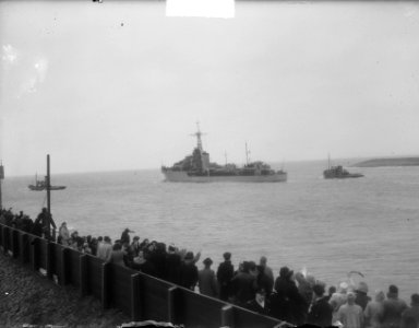 Vertrek Tjerk Hiddes uit Den Helder naar Indonesie, Bestanddeelnr 904-3908