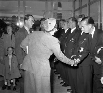 Vertrek Prins Bernhard naar Zuid-Amerika, Bestanddeelnr 905-3841