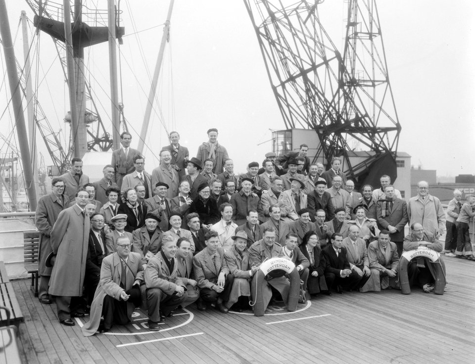 Vertrek Concertgebouworkest naar Amerika, vertrek uit Rotterdam per Rijndam, Bestanddeelnr 906-7577
