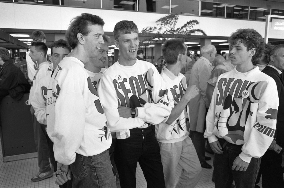 Vertrek deelnemers Paralympics, Bestanddeelnr 934-3355