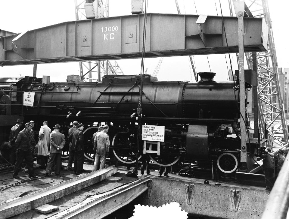 Verscheping van locomotieven naar Indonesie, Bestanddeelnr 904-7239
