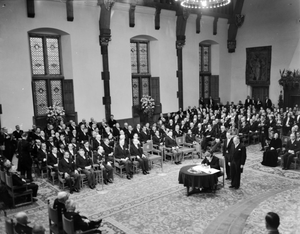 Verschillende ministers ondertekenen de Acte van Bevestiging, Bestanddeelnr 906-8924