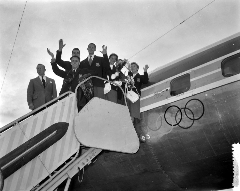 Vertrek Nederlandse deelnemers Olympische Spelen van Schiphol, Bestanddeelnr 908-1068