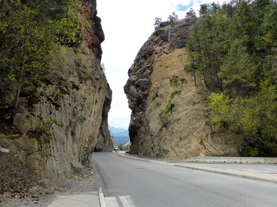 Passage tight national park