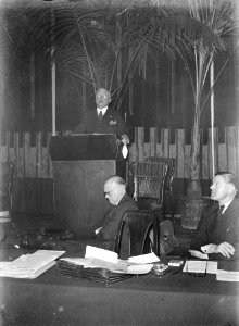 Vergadering van de Partijraad van de Rooms Katholieke Volkspartij Mr. Dr. L. N. , Bestanddeelnr 901-4472