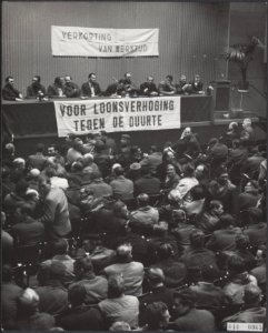 Vergaderingen, arbeiders, demonstraties, bouwvakkers, Bestanddeelnr 044-0965