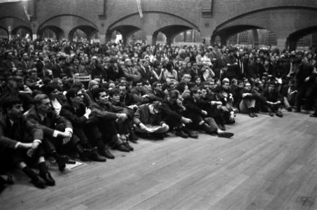 Verkiezings Teach-in in Koopmansbeurs van ASVA, overzicht, Bestanddeelnr 920-0562