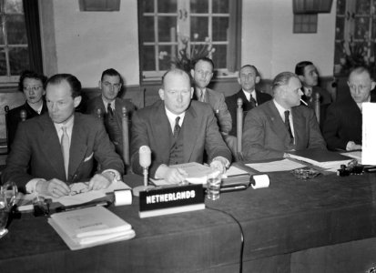 Vergaderingen, Bestanddeelnr 903-8789