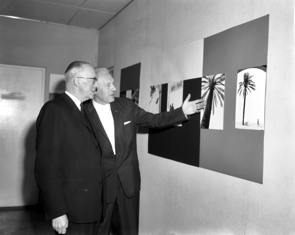 Vereniging Rotterdamse Fotografen 60 jaar bij elkaar Voorzitter Notenboom leidt, Bestanddeelnr 913-2325