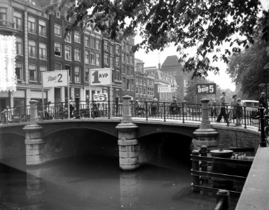 Verkiezingsborden in het stadsbeeld, Bestanddeelnr 907-7886