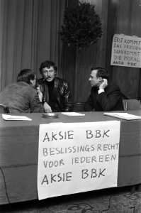 Vergadering van Mij. der Nederlandse Letterkunde over financiele positie van sch, Bestanddeelnr 923-3059