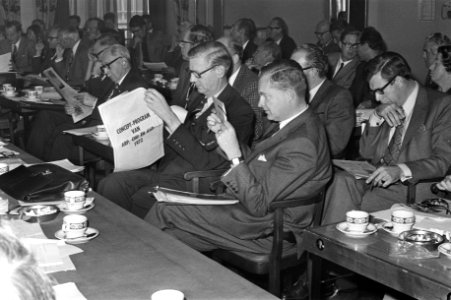 Vergadering Unieraad CHU in Krasnapolsky te Amsterdam, Minister Udink en Staatss, Bestanddeelnr 925-9210