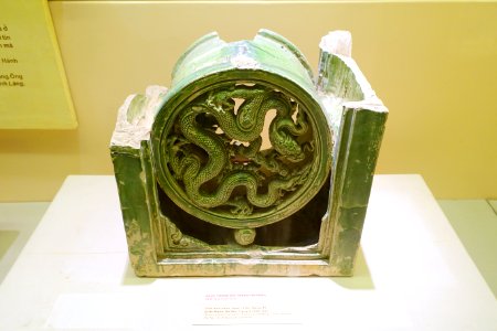 Ventilation tile, Hanoi, Early Le dynasty, 15th century AD, green glazed ceramic - National Museum of Vietnamese History - Hanoi, Vietnam - DSC05585
