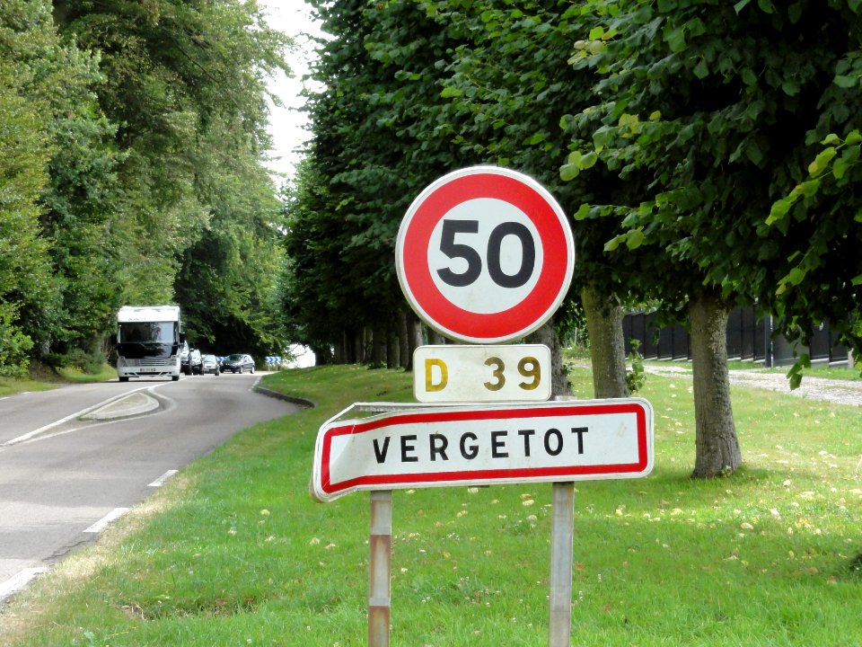 Vergetot (Seine-Mar.) entrée