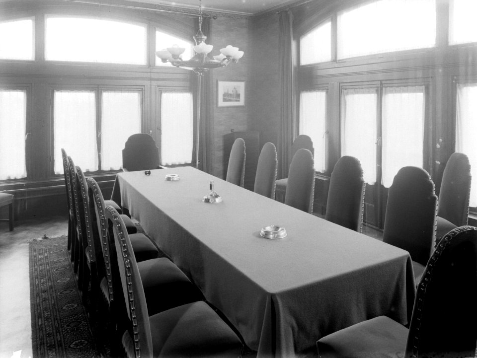 Vergaderzaal in het gebouw aan de Keizersgracht 174-1766, Bestanddeelnr 189-1315