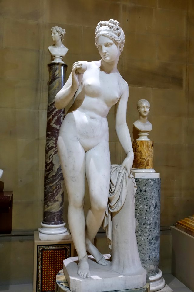 Venus by Bertel Thorvaldsen, 1821, marble - Sculpture Gallery, Chatsworth House - Derbyshire, England - DSC03485