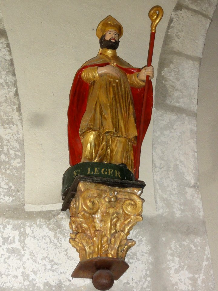 Vergheas (Puy-de-Dôme) église statue saint Léger