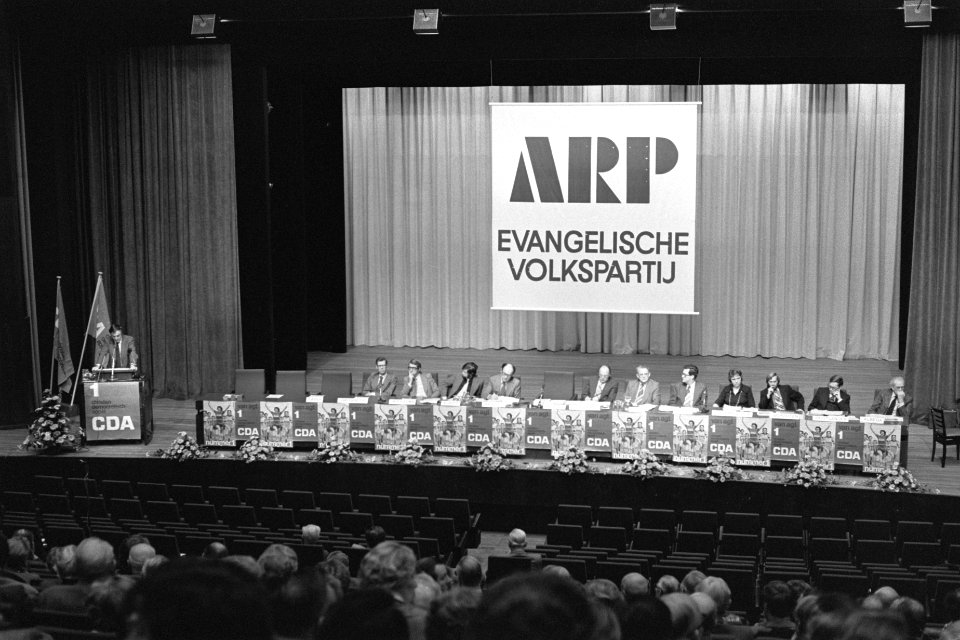 Vergadering ARP partijraad, tevens opdracht ARP, overzichten, Bestanddeelnr 929-4344