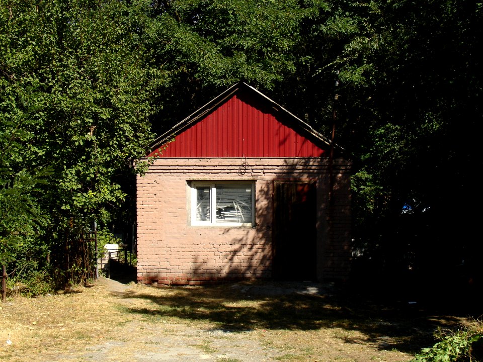 Verhne-Gnilovskoe cemetery office