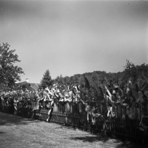 Verjaardag prinses Irene reportage van het kindertuinfeest paleis soestdijk, Bestanddeelnr 900-7022