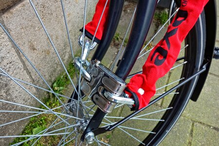 Bicycle wheel front wheel spoke photo