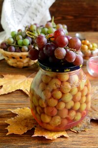 Grapes in syrup the grapes for the winter billet